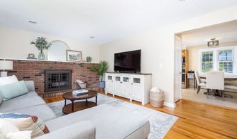 50 Dogwood Ln, Bristol, CT 06010