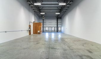376 Dry Bridge Rd J2, North Kingstown, RI 02852