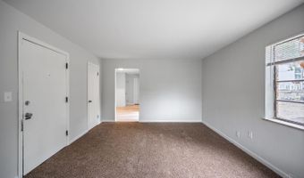 5855 Lathrop Pl, Cincinnati, OH 45224