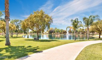 724 N ASH Dr, Chandler, AZ 85224