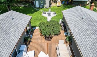 253 Station St, Coventry, RI 02816