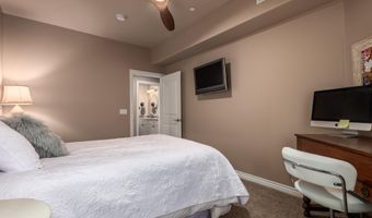 6145 E CAVE CREEK Rd 103, Cave Creek, AZ 85331