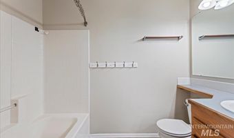 7823 W Rygate, Boise, ID 83714