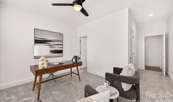1146 E 36th St, Charlotte, NC 28205