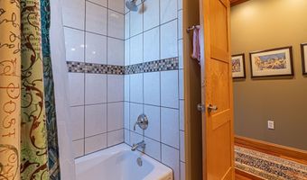 25586 Cornelius Dr, Abingdon, VA 24211