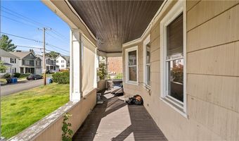 54 E Earle St, Cumberland, RI 02864