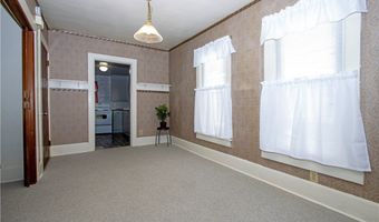 219 W Washington St, Ashland, OH 44805