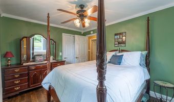 2001 Meadowlark Ln, Albertville, AL 35951