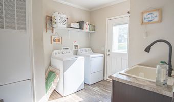 23706 E U.S. 160, Alton, MO 65606