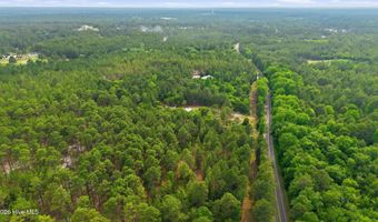 631 Roseland Rd, Aberdeen, NC 28315