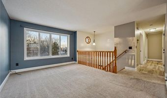 3824 Tower Pond Dr, Anoka, MN 55303