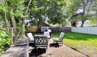 22 Douglas Rd, Ashland, MA 01721