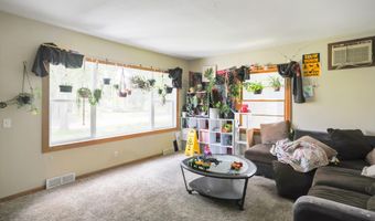 211 N Lincoln St, Aberdeen, SD 57401