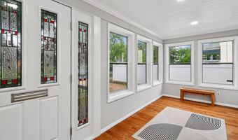 12 LINDEN Ave, Annapolis, MD 21401