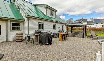 4652 Burke Hollow Rd, Burke, VT 05871