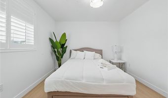 1217 W 77th St, Los Angeles, CA 90044