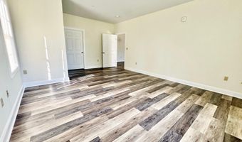 1665 KENTON Rd 101, Dover, DE 19904