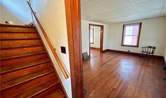 249 Malacca St, Akron, OH 44305