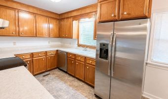 108 Matheson Dr, Ahoskie, NC 27910