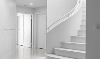 2000 Island Blvd PH-5, Aventura, FL 33160