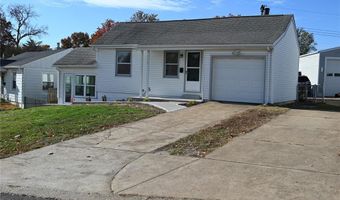 9510 Lydell Dr, Affton, MO 63123