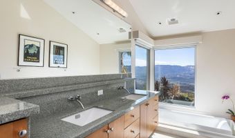 1350 Crestmont Dr, Angwin, CA 94508