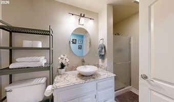 1303 MOORE St 102, Brookings, OR 97415