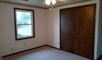 2033 Alhambra Ct B, Anderson, IN 46013