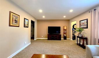 202 Pleasant Ave, Bergenfield, NJ 07621
