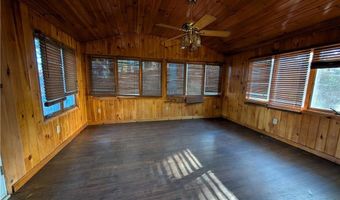 8 Grant Dr, Coventry, RI 02816