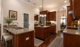 905 SQUARE LAKE Dr, Bartow, FL 33830