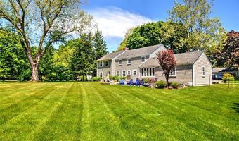 29 Melrose Ave, Barrington, RI 02806