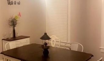 408 W 4th St 1F, Alton, IL 62002