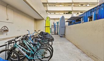 2463 Kuhio Ave 307, Honolulu, HI 96815