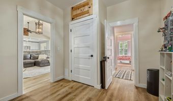 405 Spencer Ave, Barboursville, WV 25504