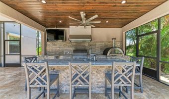 303 COCKLE SHELL Loop, Apollo Beach, FL 33572
