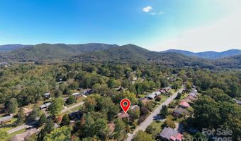 14 Wagon Rd, Asheville, NC 28805