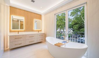 54 Landview Dr, Dix Hills, NY 11746