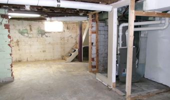 102 E 12th St, Atlantic, IA 50022