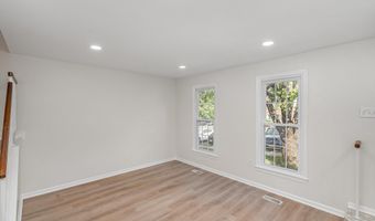 7471 TOWCHESTER Ct, Alexandria, VA 22315