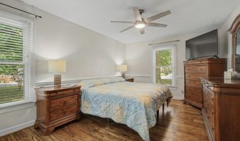 500 Pinewood Dr, Apex, NC 27502