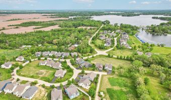 40418 N South Newport Dr, Antioch, IL 60002