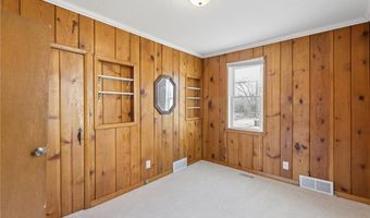 302 Benton St, Anoka, MN 55303
