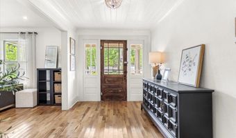 7101 Wayne Ln, Biloxi, MS 39532
