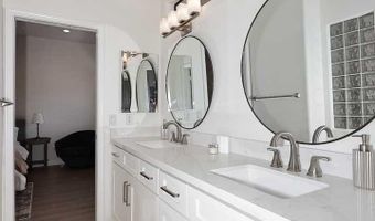 333 N PENNINGTON Dr 66, Chandler, AZ 85224