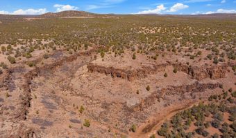 4240 W Cienega Dr, Ash Fork, AZ 86320