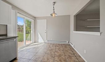 1043 Lilac Ct, Broomfield, CO 80020