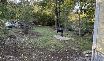 11 Walker St, Athens, OH 45701