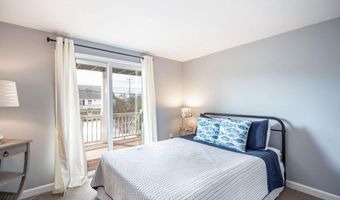 4 E 20TH St, Barnegat Light, NJ 08006