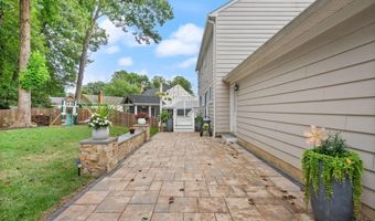 8470 NICOLE Ct, Annandale, VA 22003